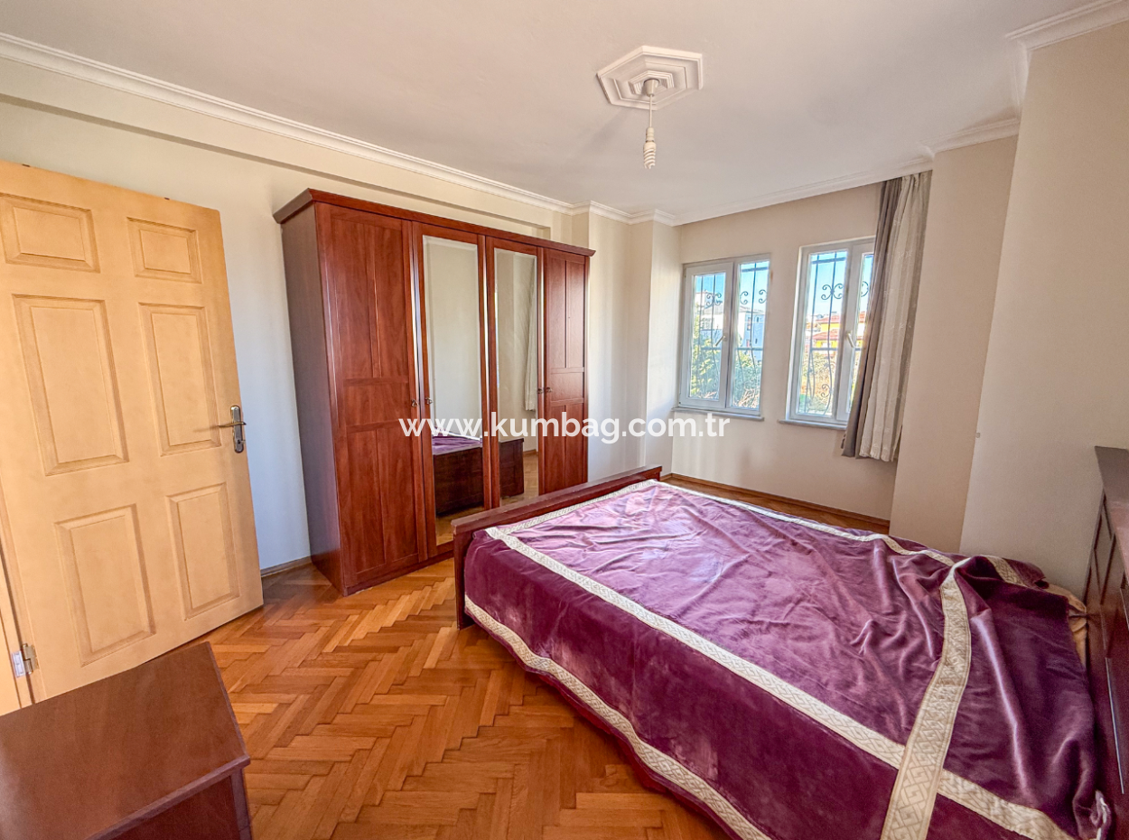 Trplex 7 1 Villa Zum Verkauf Auf 740 M² Grundstück In Kumbağ