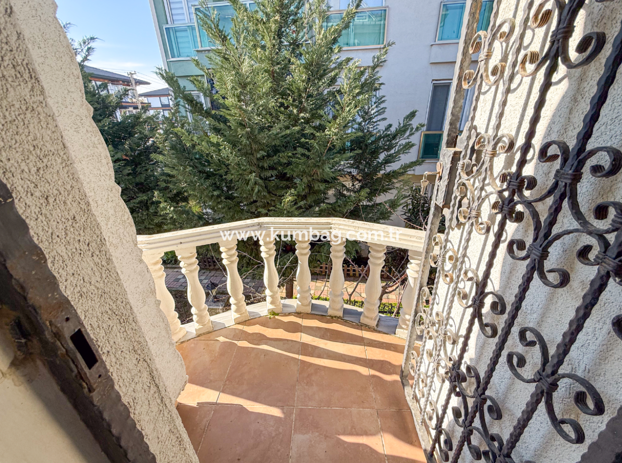 Trplex 7 1 Villa Zum Verkauf Auf 740 M² Grundstück In Kumbağ