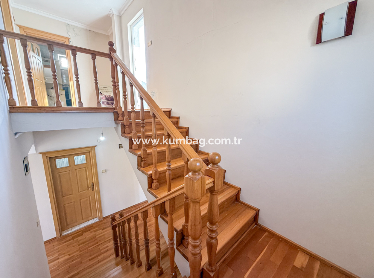 Trplex 7 1 Villa Zum Verkauf Auf 740 M² Grundstück In Kumbağ