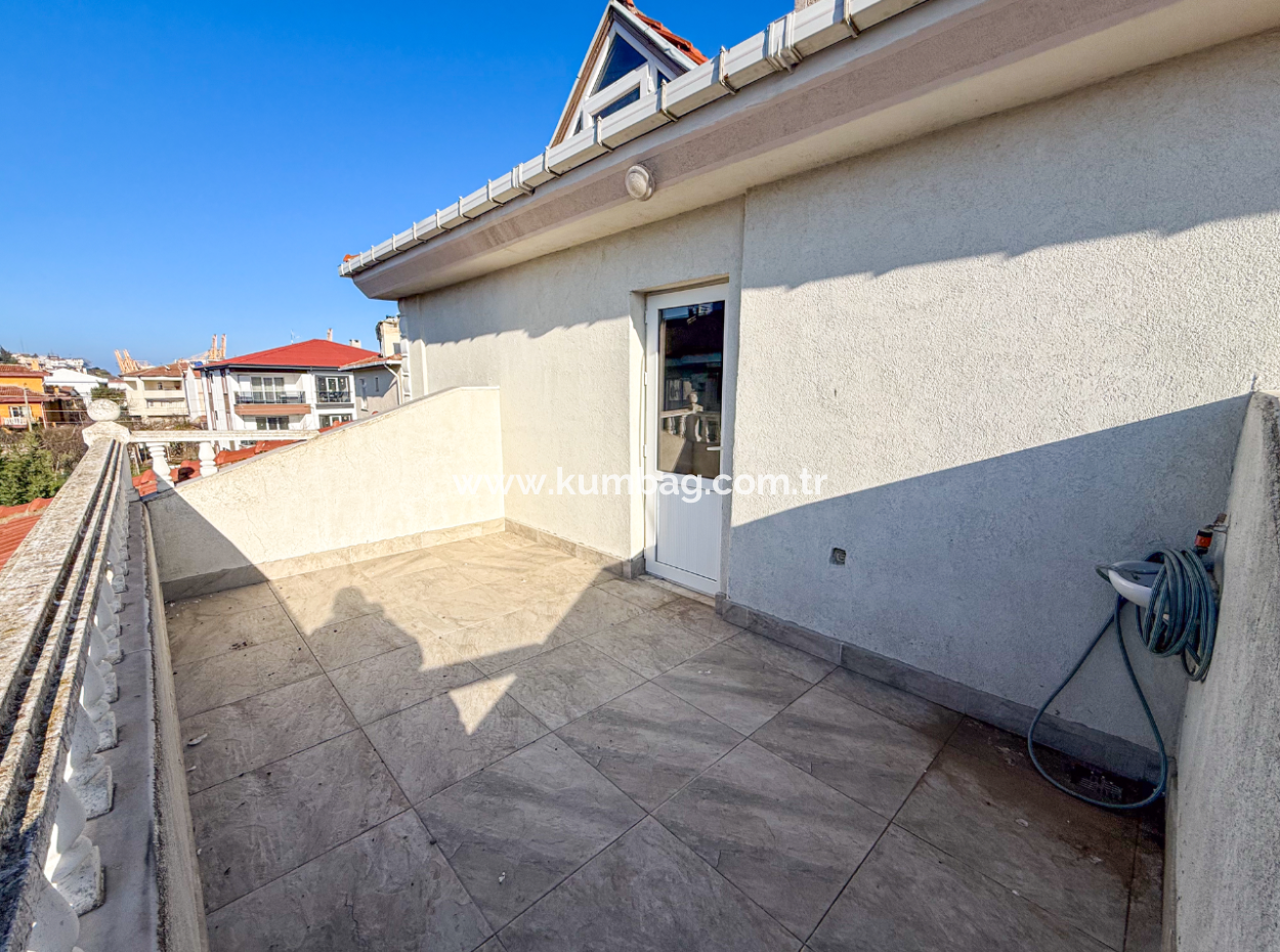 Trplex 7 1 Villa Zum Verkauf Auf 740 M² Grundstück In Kumbağ