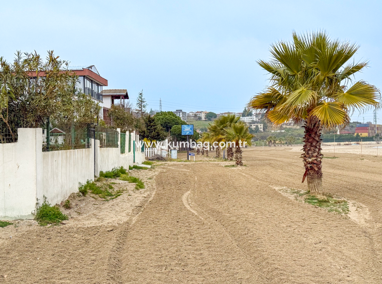 2 1 Wohnungen Zum Verkauf Auf Einem Strandgelände In Kumbağ
