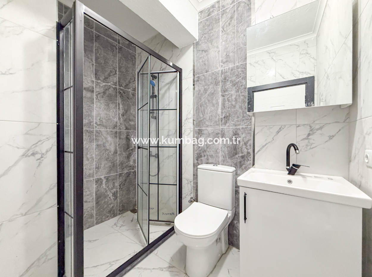 2 1 Luxuswohnung Zu Mieten Mit Separater Küche In Einem Komplex Mit Pool