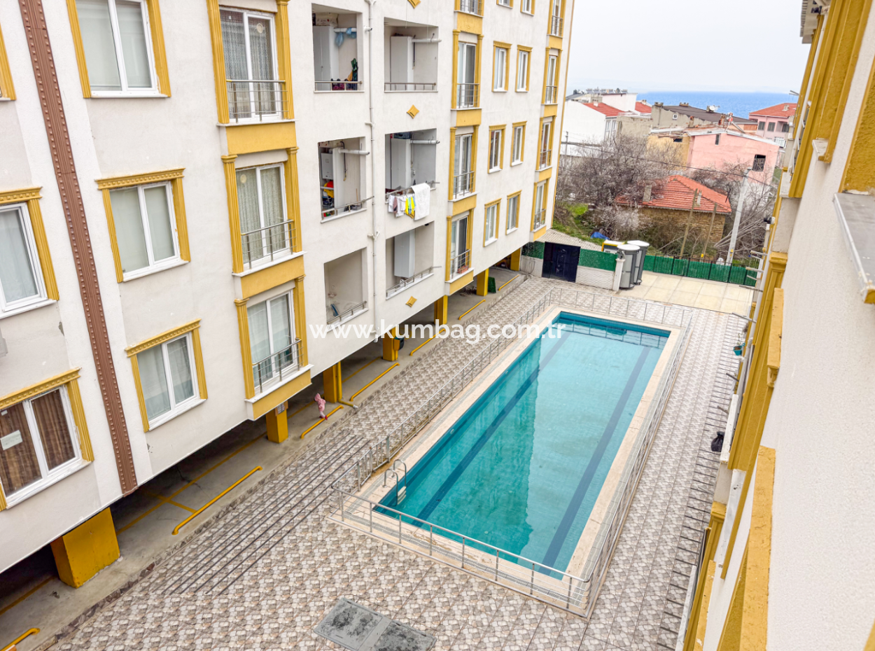 2 1 Duplex Reihenhaus Zur Mietung In Einem Komplex Mit Pool Im Hafen Von Kumbağ