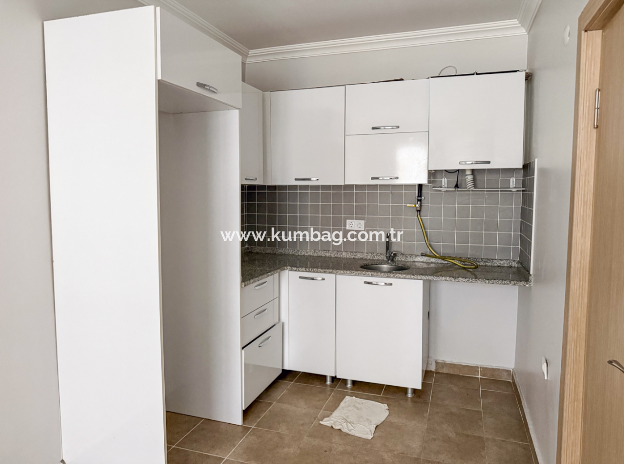 2 1 Duplex Reihenhaus Zur Mietung In Einem Komplex Mit Pool Im Hafen Von Kumbağ