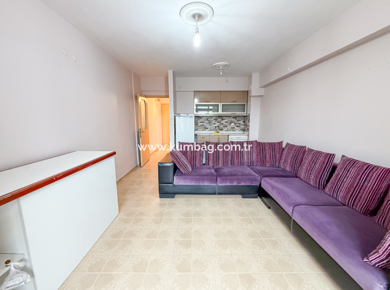 1 1 Wohnung Zur Miete Mit Garten Nahe Dem Meer In Der Kumbağ-Hauptstrasse