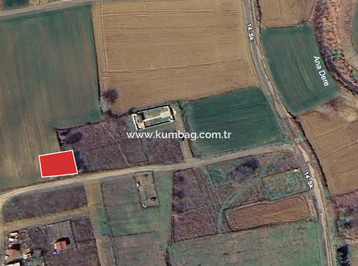 Grundstück Zum Verkauf Mit Einer Wohnzonierung Von 392 M² In Einer Sich Schnell Entwickelnden Region In Kumbağ