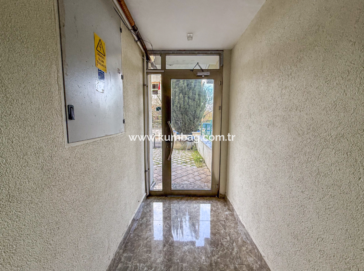 1 1 Wohnung Zum Verkauf In Einem Wohngebäude In Der Nähe Des Gündal-Strandes In Kumbağ