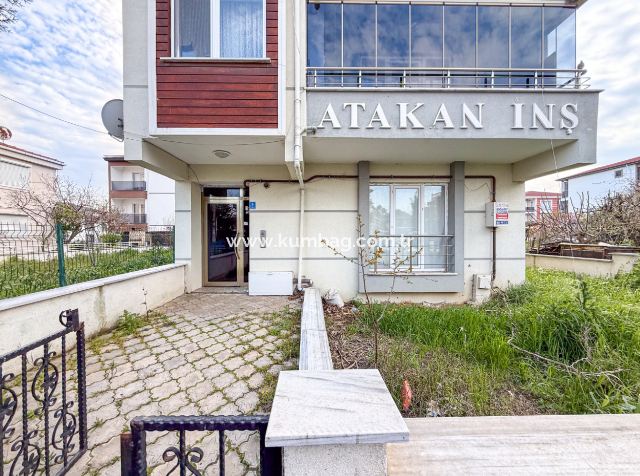 1 1 Wohnung Zum Verkauf In Einem Wohngebäude In Der Nähe Des Gündal-Strandes In Kumbağ