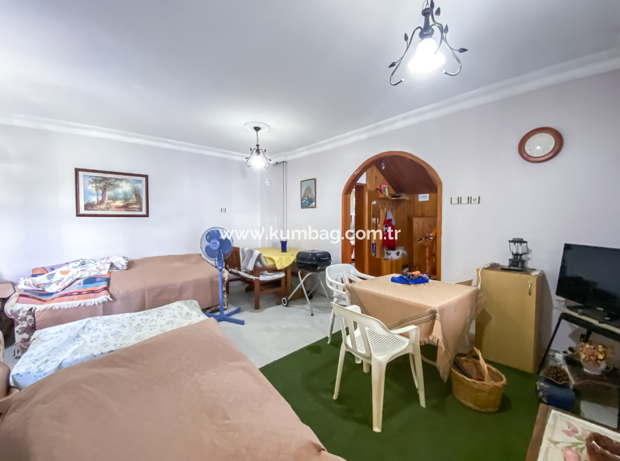 Triplex 4 1 Villa Zum Verkauf Mit Steinverkleidung Am Meer, In Kumbağ