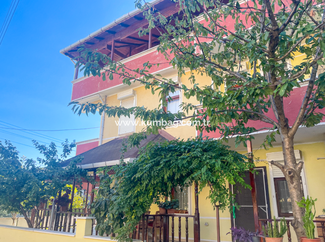 Kumbağ Triplex Zum Verkauf Mit Gartensiedlung Nahe Dem Meer 4 1 Villa