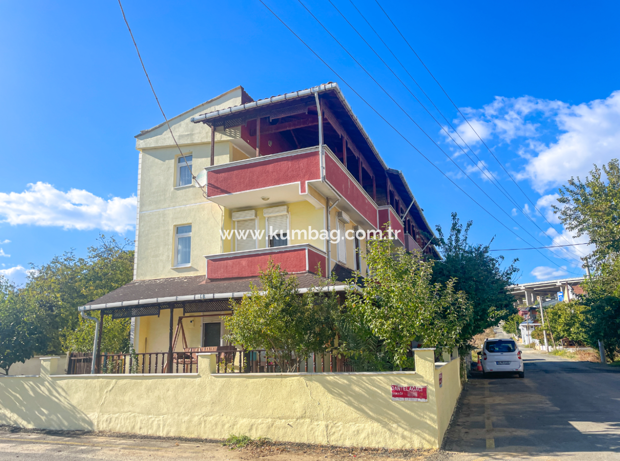 Kumbağ Triplex Zum Verkauf Mit Gartensiedlung Nahe Dem Meer 4 1 Villa