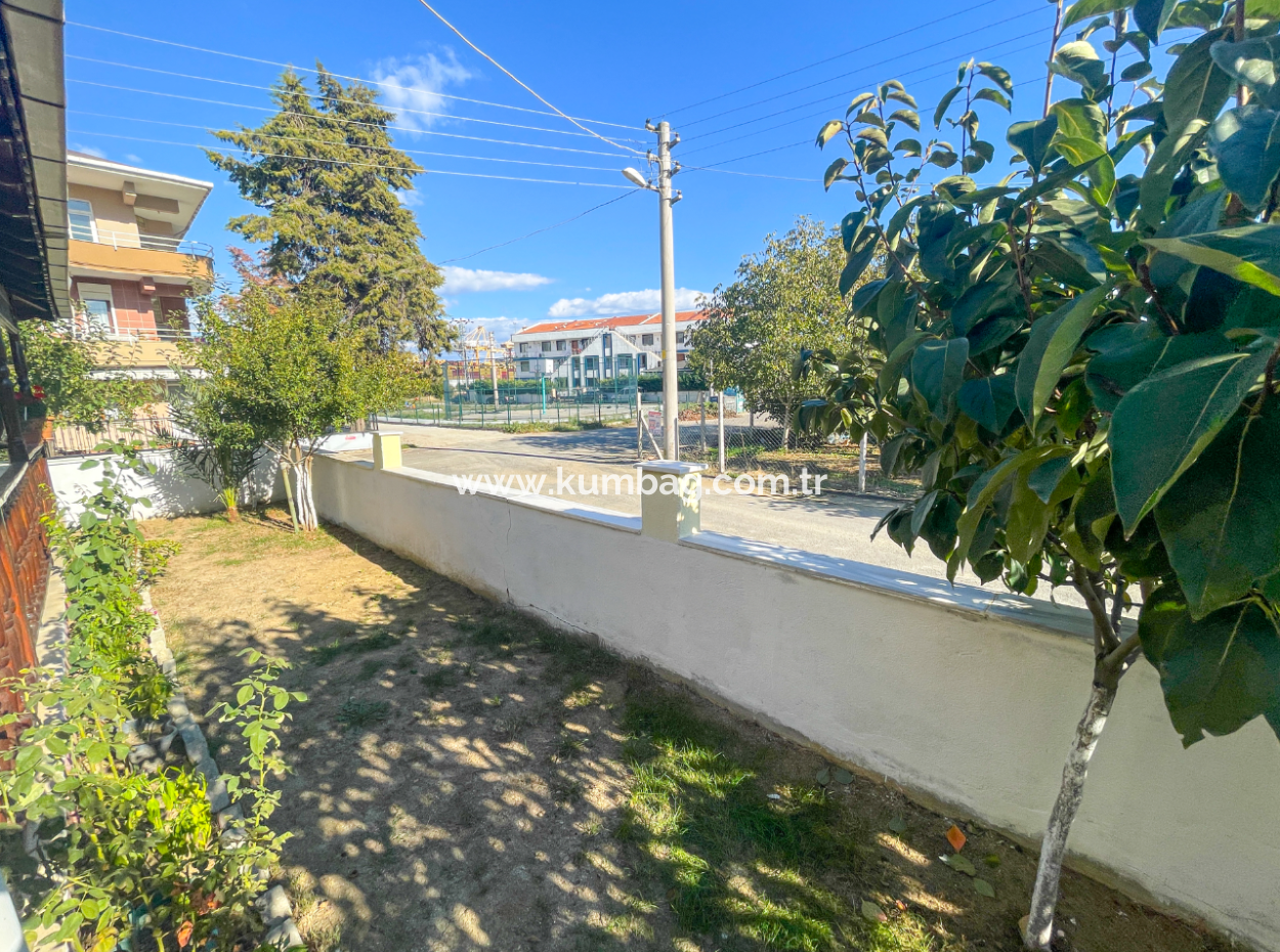 Kumbağ Triplex Zum Verkauf Mit Gartensiedlung Nahe Dem Meer 4 1 Villa