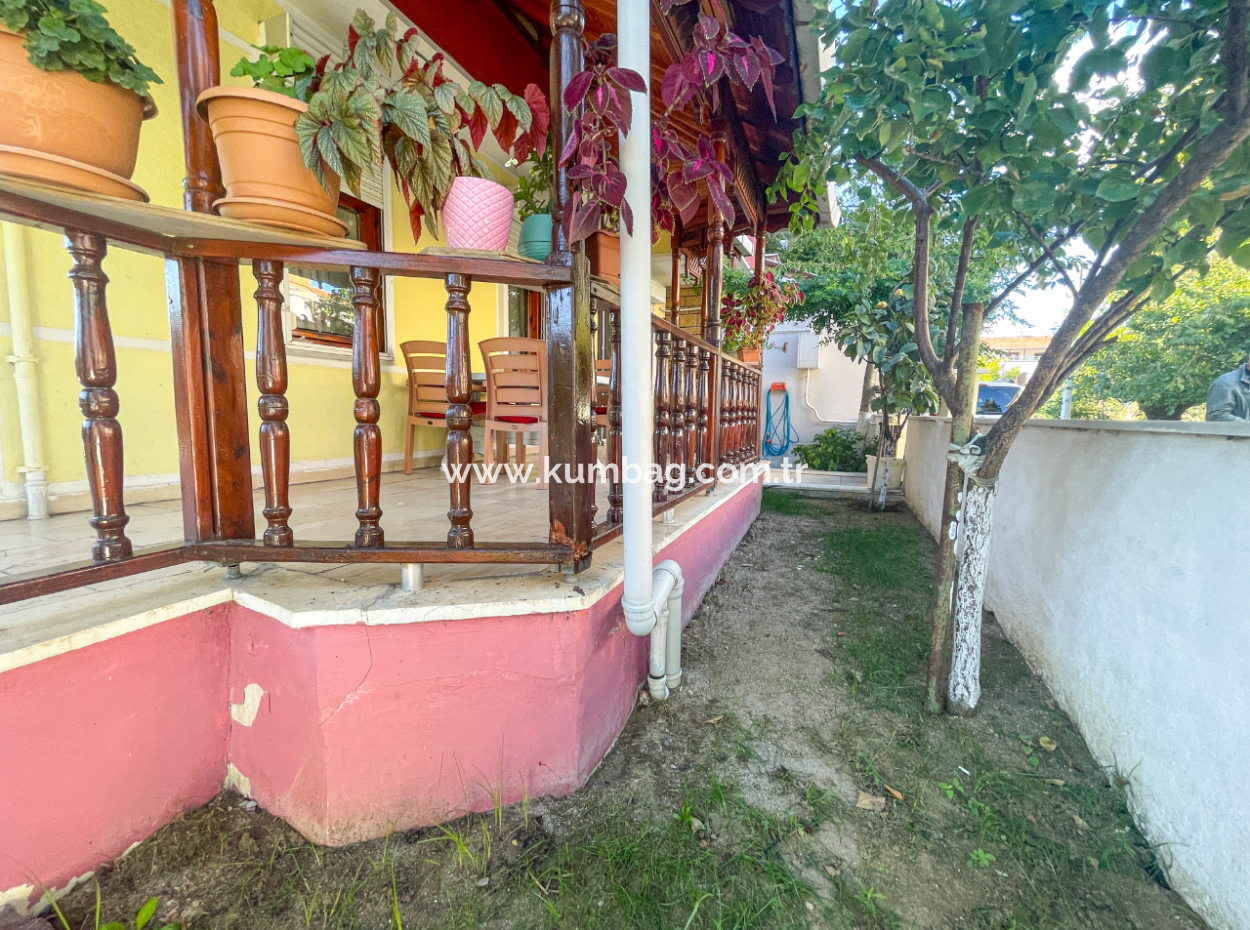 Kumbağ Triplex Zum Verkauf Mit Gartensiedlung Nahe Dem Meer 4 1 Villa