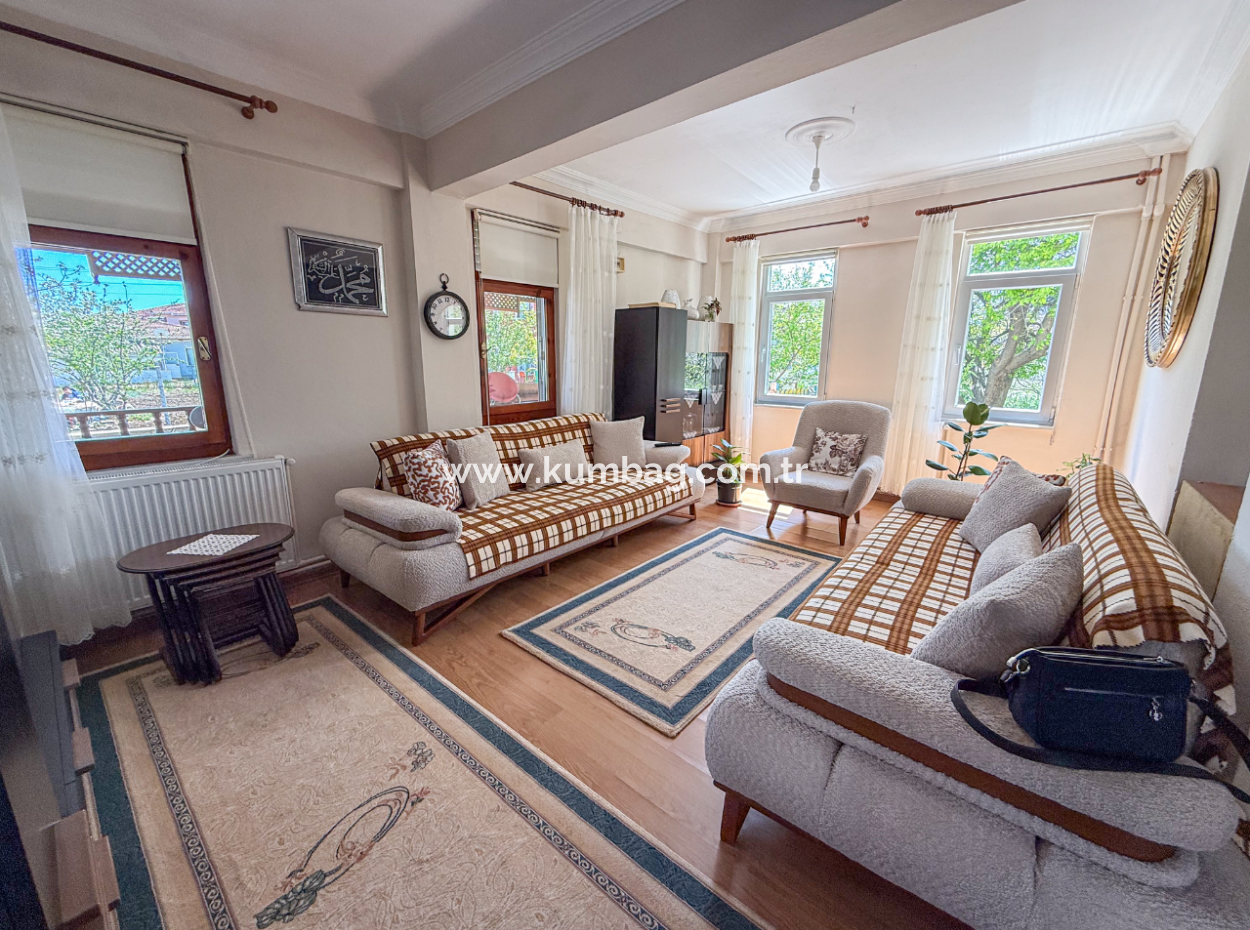 Kumbağ Triplex Zum Verkauf Mit Gartensiedlung Nahe Dem Meer 4 1 Villa