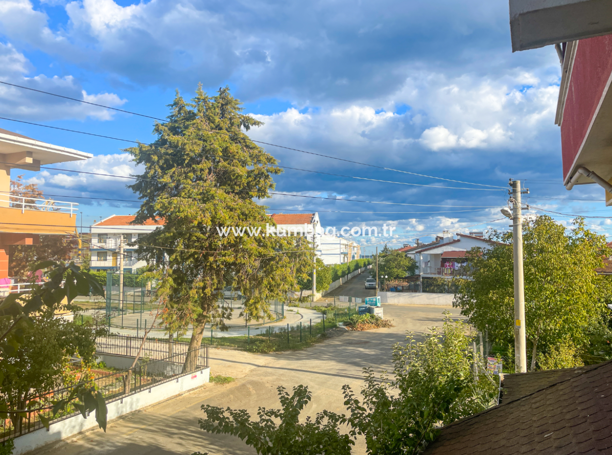 Kumbağ Triplex Zum Verkauf Mit Gartensiedlung Nahe Dem Meer 4 1 Villa