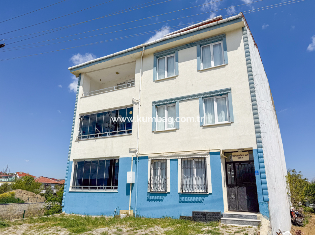 2 1 Wohnung Zur Mietung, Komplett Möbliert In Der Hauptstrasse In Kumbağ