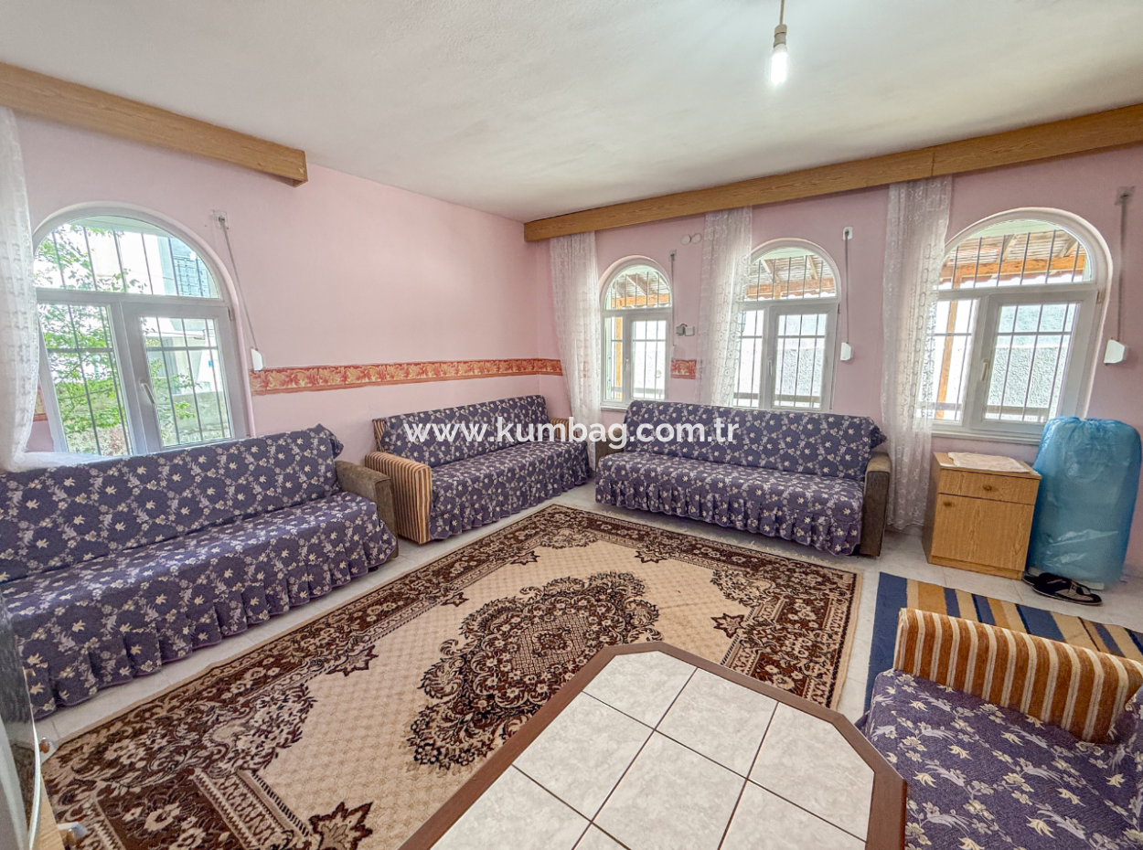 Duplex 3 1 Villa Zum Verkauf Im Zentrum Von Kumbağ Nahe Dem Meer