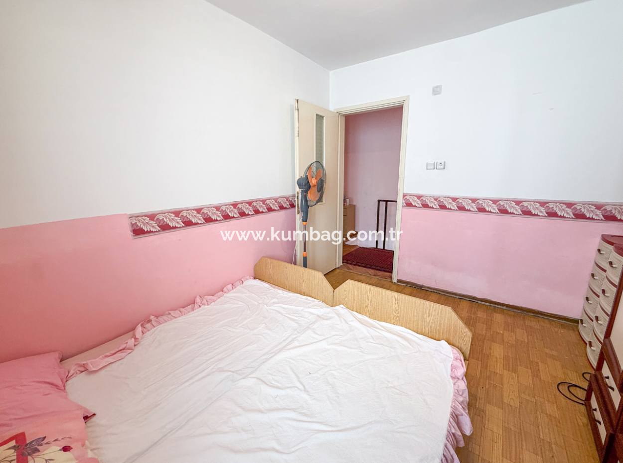 Duplex 3 1 Villa Zum Verkauf Im Zentrum Von Kumbağ Nahe Dem Meer