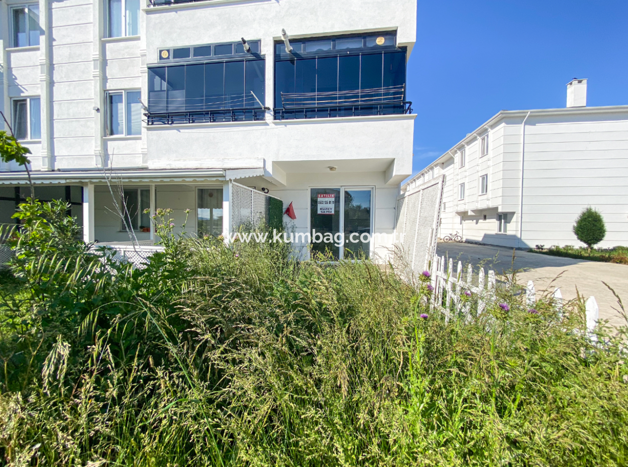 11 Eckwohnung Mit Garten Zum Verkauf Auf Einem Gelände Mit Aquapark Und Pool