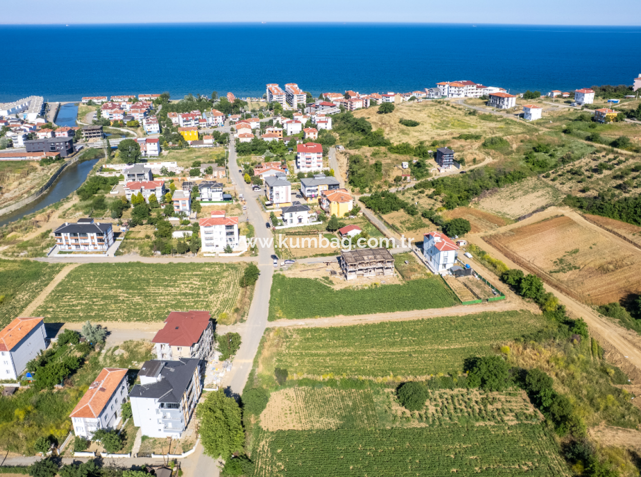 Grundstück Zum Verkauf Mit Einer Wohnzone Von 308 M² In Einer Sich Schnell Entwickelnden Region In Kumbağ