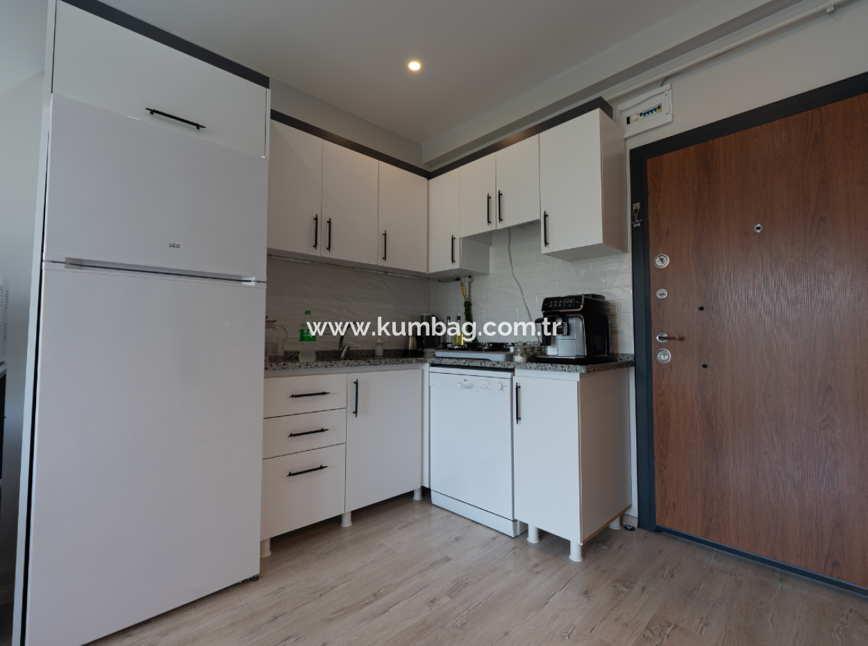 1 1 Wohnung Zum Verkauf In Einem Neuen Gebäude Mit Siedlung In Kumbağ, Nahe Der Strasse
