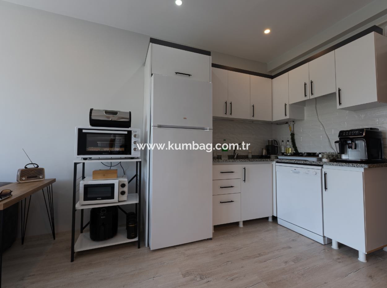 1 1 Wohnung Zum Verkauf In Einem Neuen Gebäude Mit Siedlung In Kumbağ, Nahe Der Strasse