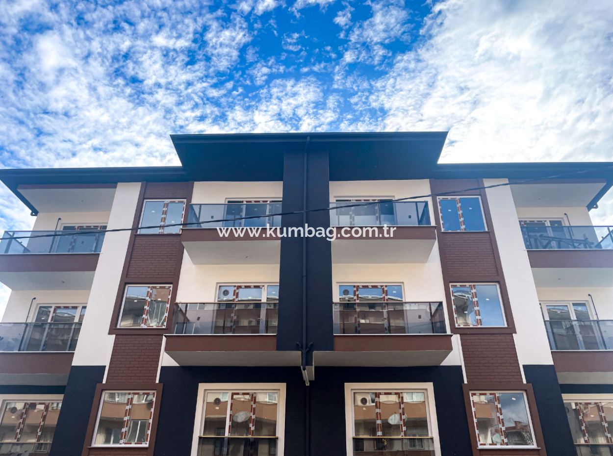 Geräumig Und Nahe Dem Meer, Neue Wohnung Zur Vermietung 2 1 Wohnungen Im Kumbağ Neubau