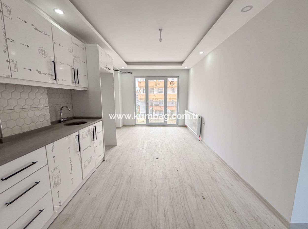 Geräumig Und Nahe Dem Meer, Neue Wohnung Zur Vermietung 2 1 Wohnungen Im Kumbağ Neubau