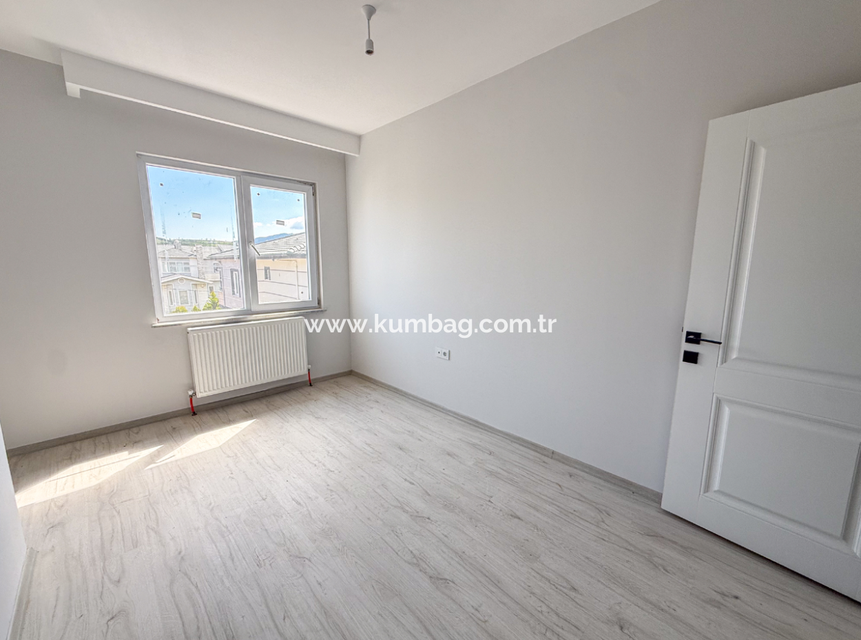 Geräumig Und Nahe Dem Meer, Neue Wohnung Zur Vermietung 2 1 Wohnungen Im Kumbağ Neubau