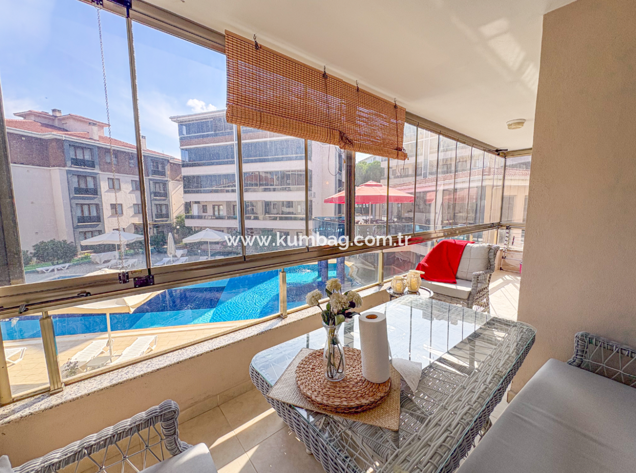 2 1 Wohnungen Zum Verkauf In Kumbağ Doğapark Häuser Mit Poolfassade Möbliert Möbliert
