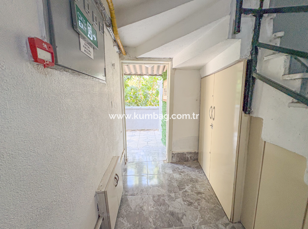 Geräumige 2 1 Möblierte Wohnungen Zur Vermietung In Der Nähe Der Strasse Und Des Meers In Kumbağ
