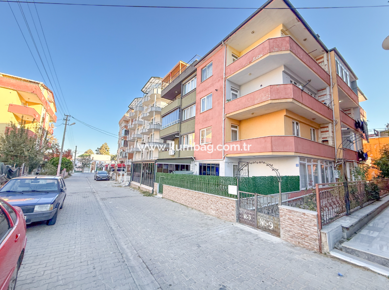 11-Wohnung Zum Verkauf In Einem Wohneigentumswohnungsgebäude Im Zentrum Von Kumbağ