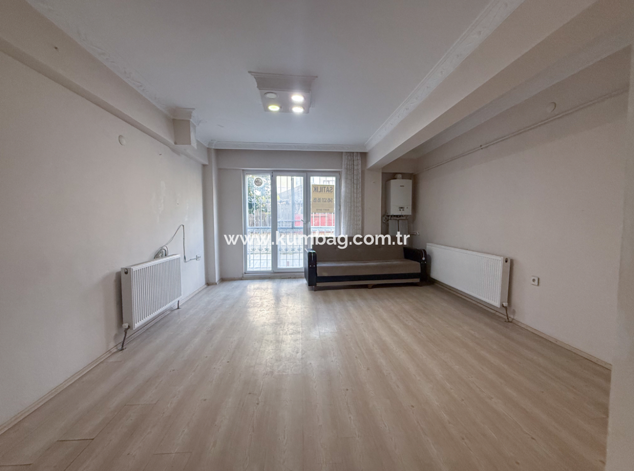 11 Wohnung Zum Verkauf In Kumbağ, Nahe Dem Markt Und Der Strasse