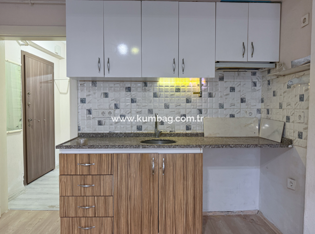 11 Wohnung Zum Verkauf In Kumbağ, Nahe Dem Markt Und Der Strasse