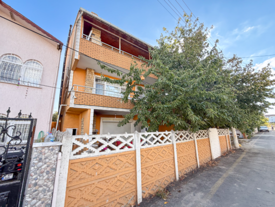 5 1 Triplex Villa Mit Sauna Auf Der Meerseite Der Kumbağ Strasse