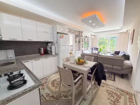 2 1 Wohnung Zum Verkauf Mit Pool Und Blick Auf Die Natur In Kumbağ Köy Içi Mevkii