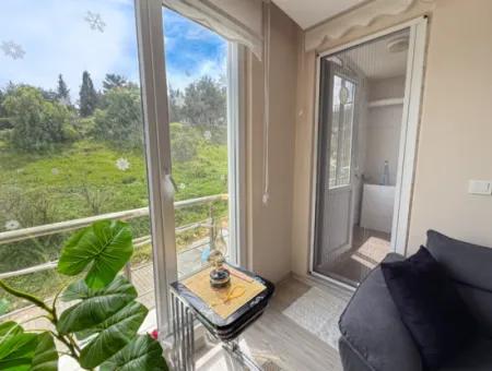 2 1 Wohnung Zum Verkauf Mit Pool Und Blick Auf Die Natur In Kumbağ Köy Içi Mevkii