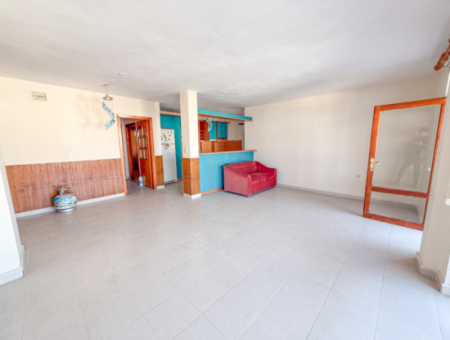 Sehr Grosse 2 1 Wohnung Zum Verkauf In Kumbağ Seafront Popular Complex
