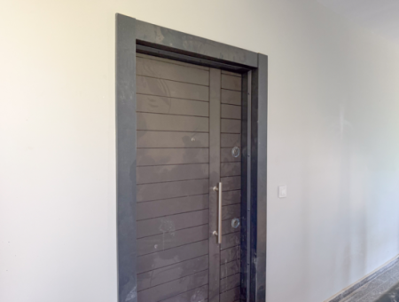 Neue 2 1 Wohnung Zum Verkauf Mit Garten Mit Meerblick In Kumbag