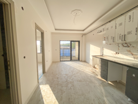 Neue Wohnungen Mit Pool 1 1 Zum Verkauf Auf Der Strasse In Kumbagh