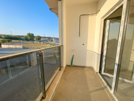 Neue Wohnungen Mit Pool 1 1 Zum Verkauf Auf Der Strasse In Kumbagh