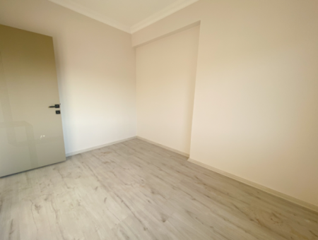 Neue Wohnungen Mit Pool 1 1 Zum Verkauf Auf Der Strasse In Kumbagh