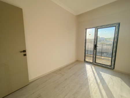 Neue Strasse Mit Pool 2 1 Wohnungen Zum Verkauf In Kumbagh