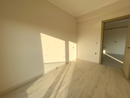 Neue Strasse Mit Pool 2 1 Wohnungen Zum Verkauf In Kumbagh