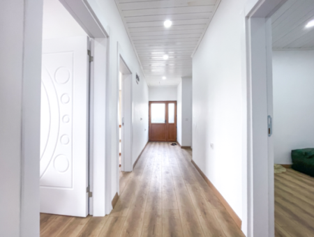 Tekirdağ Naipköy Mah. 4 1 Freistehendes Dorfhaus Und Nebengebäude Zu Verkaufen