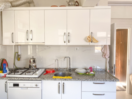 2 1 Wohnung Zum Verkauf Mit Grossem Balkon In Der Kumbag Market Street