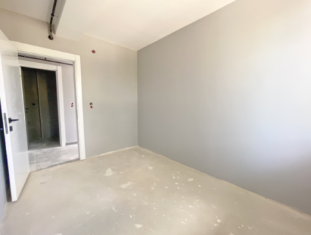 Luxus 2 1 Wohnungen Zum Verkauf In Kumbag Sea Side Komplex Mit Pool