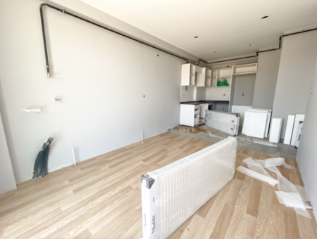 Luxus 1 1 Wohnungen Zum Verkauf In Kumbag Sea Side Komplex Mit Pool