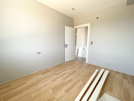 Luxus 1 1 Wohnungen Zum Verkauf In Kumbag Sea Side Komplex Mit Pool