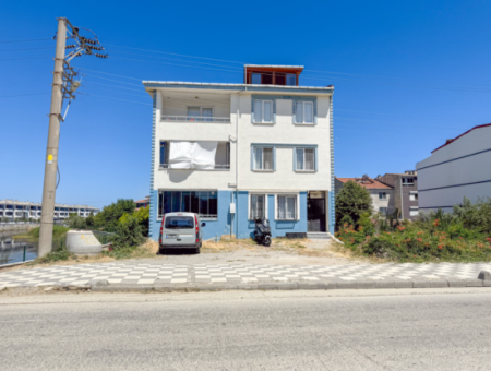 2 1 Wohnung Zum Verkauf Auf Der Meerseite An Der Strasse In Kumbagh